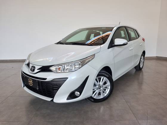TOYOTA YARIS 1.3 16V FLEX XL PLUS TECH MULTIDRIVE